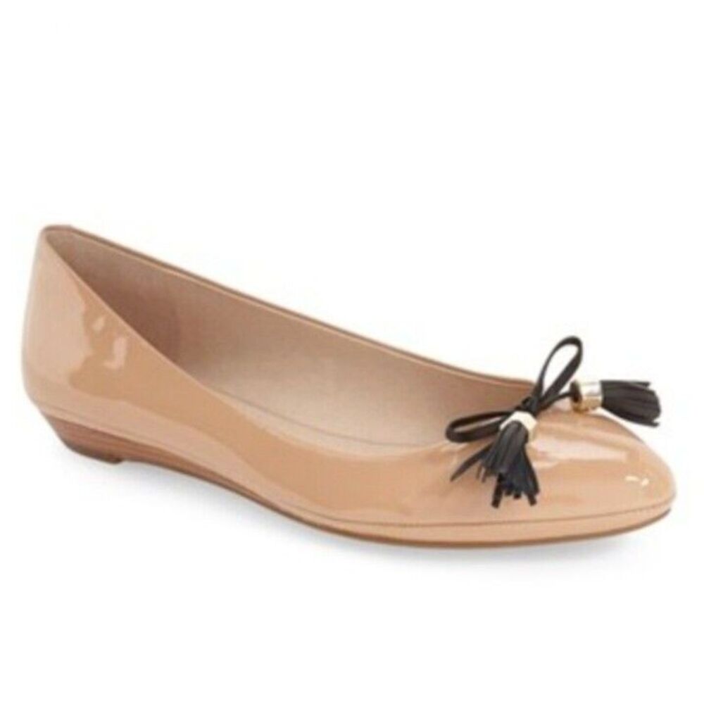 louise et cie pointed toe Beige loafers Ballerina Shoe Flat Tassle 6.5B NWOB